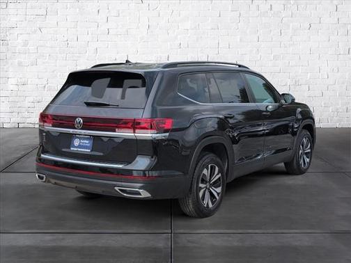 2025 Volkswagen Atlas 2.0T SE