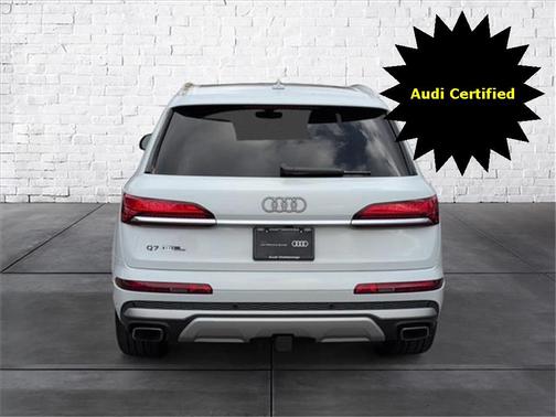 2025 Audi Q7 55 Premium Plus
