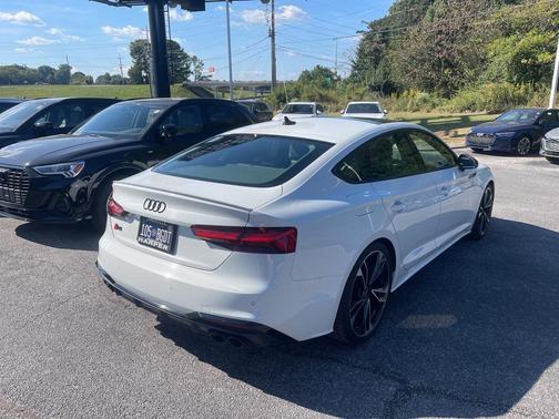 2023 Audi S5 Premium Plus TFSI quattro Tiptronic