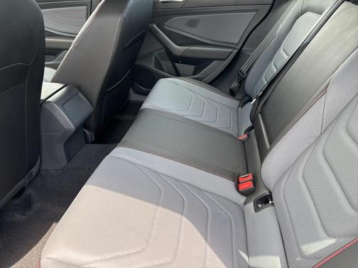 2025 Volkswagen Jetta GLI 2.0T Autobahn