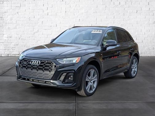 2025 Audi Q5 45 S line Premium