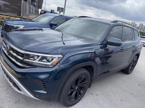 2022 Volkswagen Atlas 2.0T SE w/Technology
