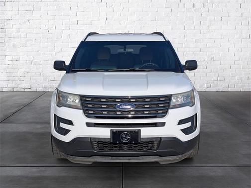 2017 Ford Explorer Base