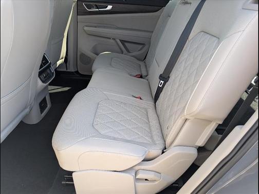 2026 Volkswagen Atlas 2.0T SEL Premium R-Line 4MOTION