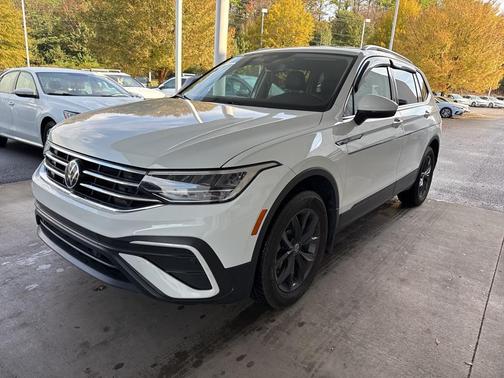 2024 Volkswagen Tiguan 2.0T SE