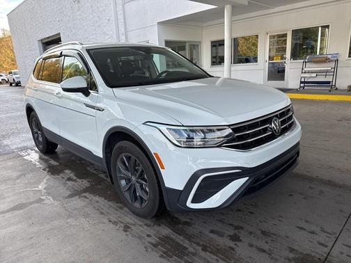 2024 Volkswagen Tiguan 2.0T SE