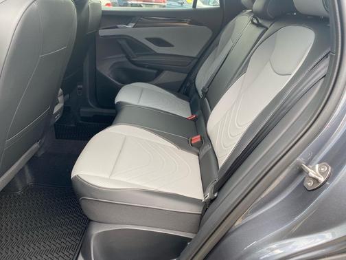 2025 Volkswagen Tiguan 2.0T SE R-Line Black