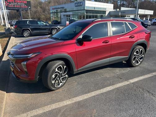 2025 Chevrolet Trax FWD 2RS