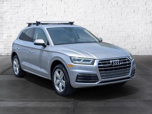 2018 Audi Q5 2.0T Tech Premium