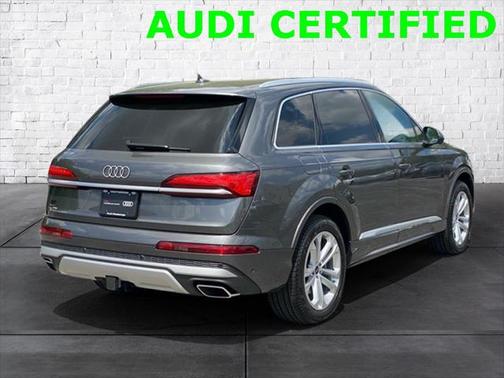 2025 Audi Q7 55 Premium Plus