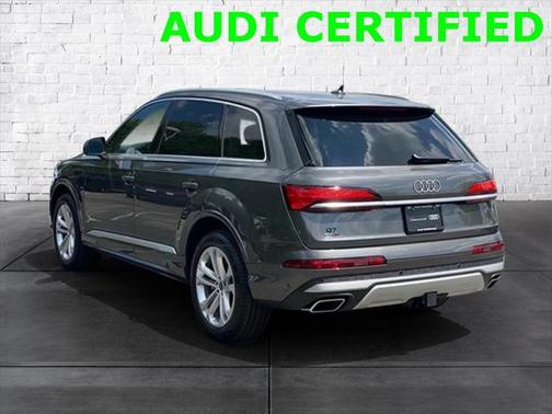 2025 Audi Q7 55 Premium Plus