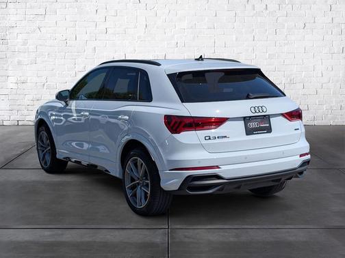 2024 Audi Q3 Premium 45 TFSI S line quattro Tiptronic