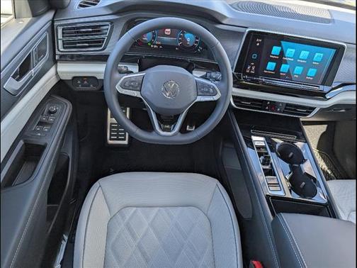 2026 Volkswagen Atlas Cross Sport 2.0T SEL Premium