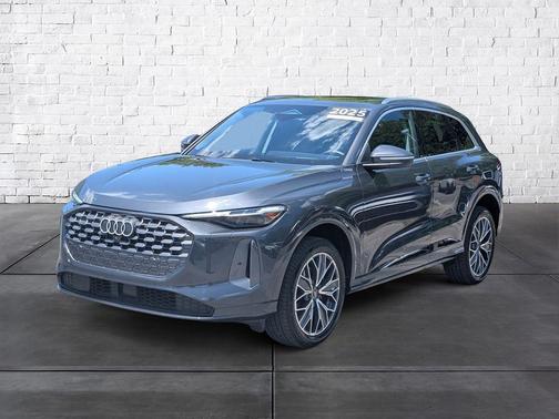 Tambora Gray Metallic 2025 Audi Q5 Premium Plus TFSI quattro S tronic