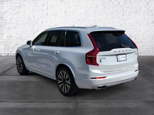 2020 Volvo XC90 T5 Momentum