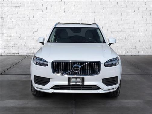2020 Volvo XC90 T5 Momentum