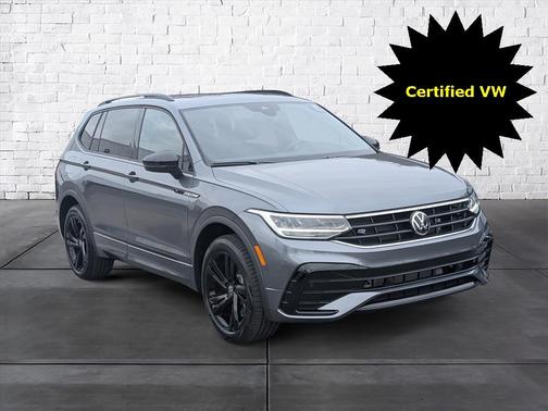 2024 Volkswagen Tiguan 2.0T SE R-Line Black