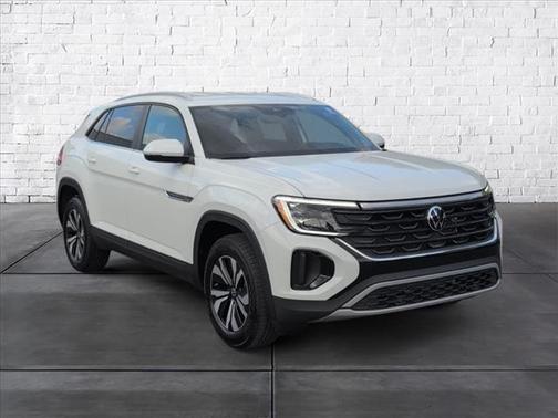 2025 Volkswagen Atlas Cross Sport 2.0T SE