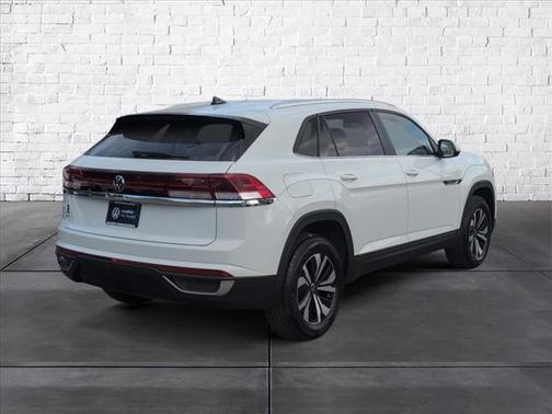 2025 Volkswagen Atlas Cross Sport 2.0T SE