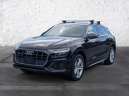 Black 2019 Audi Q8 3.0T Premium