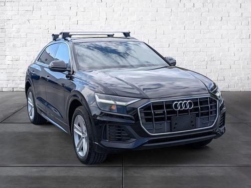 Black 2019 Audi Q8 3.0T Premium