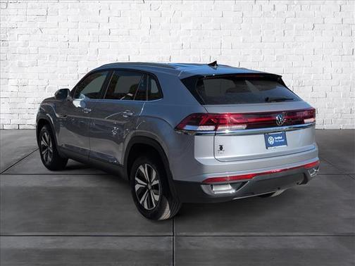 2025 Volkswagen Atlas Cross Sport 2.0T SE