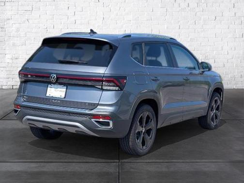 2025 Volkswagen Taos 1.5T SEL