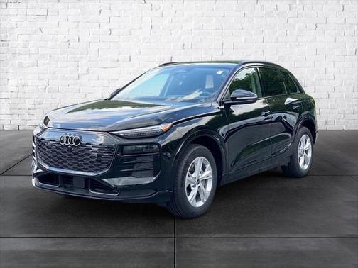 2025 Audi Q6 e-tron Premium Plus