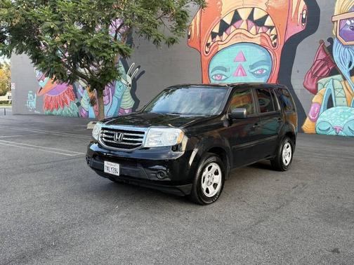 Crystal Black Pearl 2013 Honda Pilot LX