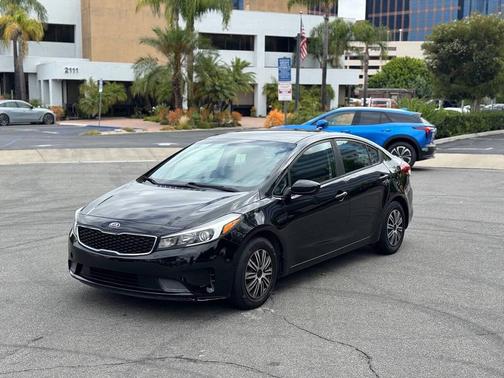 Aurora Black 2017 Kia Forte LX