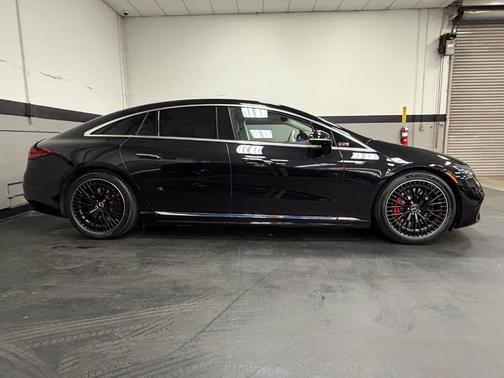 2023 Mercedes-Benz AMG EQS Base