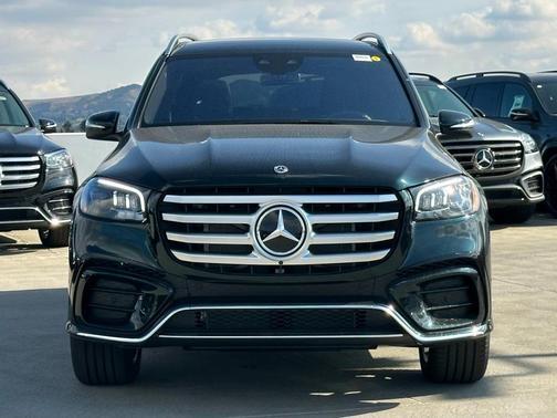 2025 Mercedes-Benz GLS 450 4MATIC