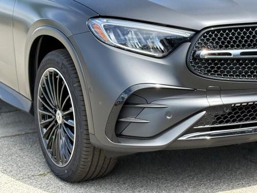 2025 Mercedes-Benz GLC 300 4MATIC Coupe
