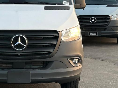 2025 Mercedes-Benz Sprinter 3500 170 WB High Roof Extended Cargo