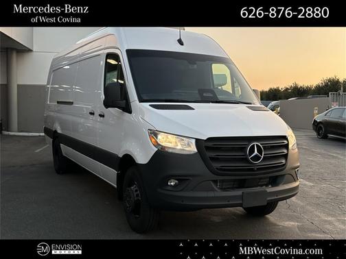 2025 Mercedes-Benz Sprinter 3500 170 WB High Roof Extended Cargo