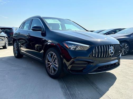 2025 Mercedes-Benz AMG GLA 35 Base