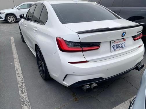 Mineral White Metallic 2021 BMW M340 i