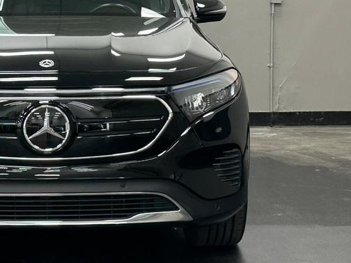 2023 Mercedes-Benz EQB 300 Base 4MATIC