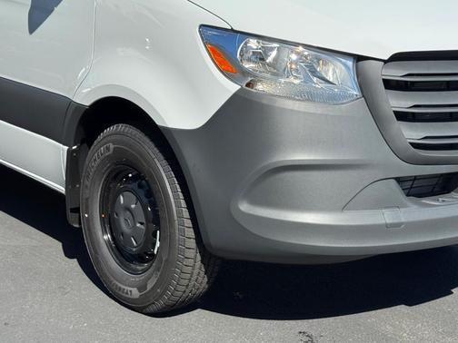 2026 Mercedes-Benz Sprinter 2500 170 WB