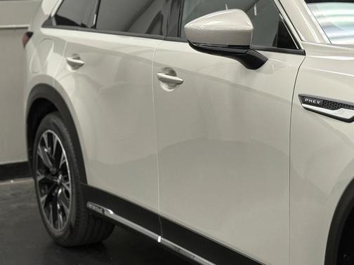 2025 Mazda CX-90 PHEV Premium Plus Package