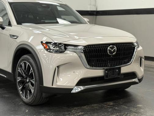 2025 Mazda CX-90 PHEV Premium Plus Package