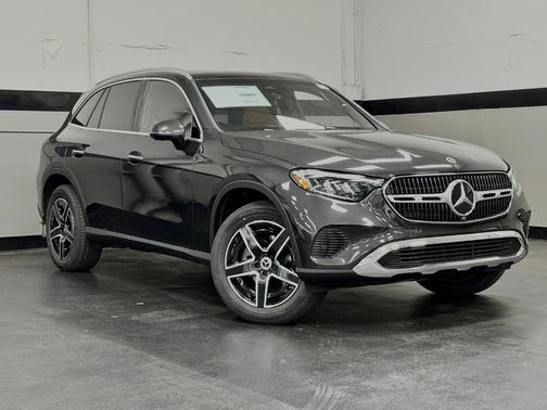 2026 Mercedes-Benz GLC 300 Base