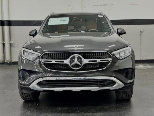 2026 Mercedes-Benz GLC 300 Base
