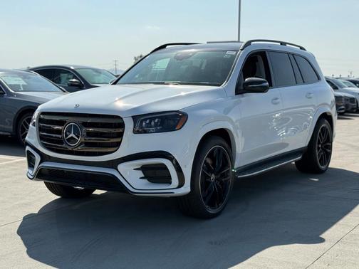 2026 Mercedes-Benz GLS 450