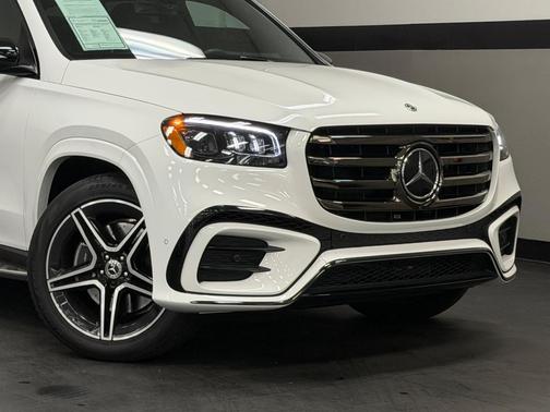 2024 Mercedes-Benz GLS 450 4MATIC