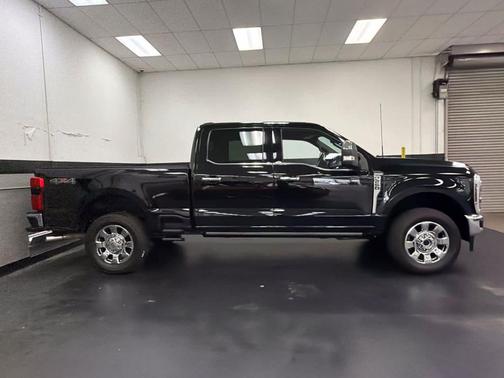 Agate Black Metallic 2024 Ford F-250 King Ranch