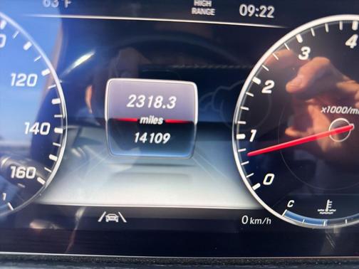 G manufaktur Desert Silver Metallic 2022 Mercedes-Benz G-Class G 550 4MATIC