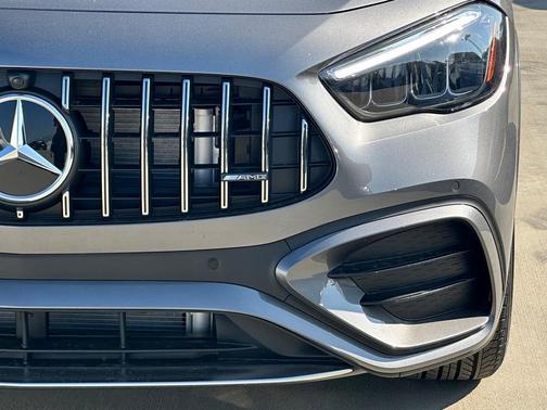 2025 Mercedes-Benz AMG GLA 35 Base