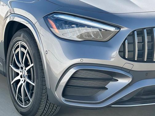 2025 Mercedes-Benz AMG GLA 35 Base