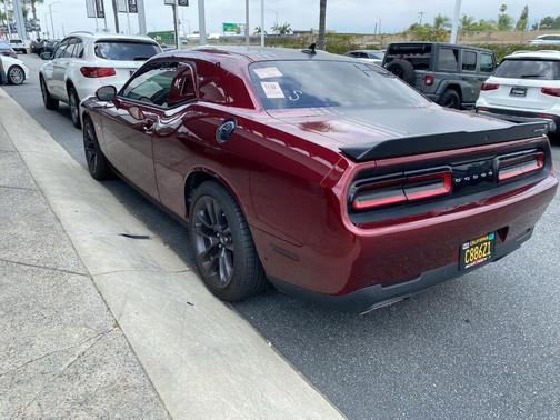 Octane Red Pearlcoat 2021 Dodge Challenger R/T Scat Pack